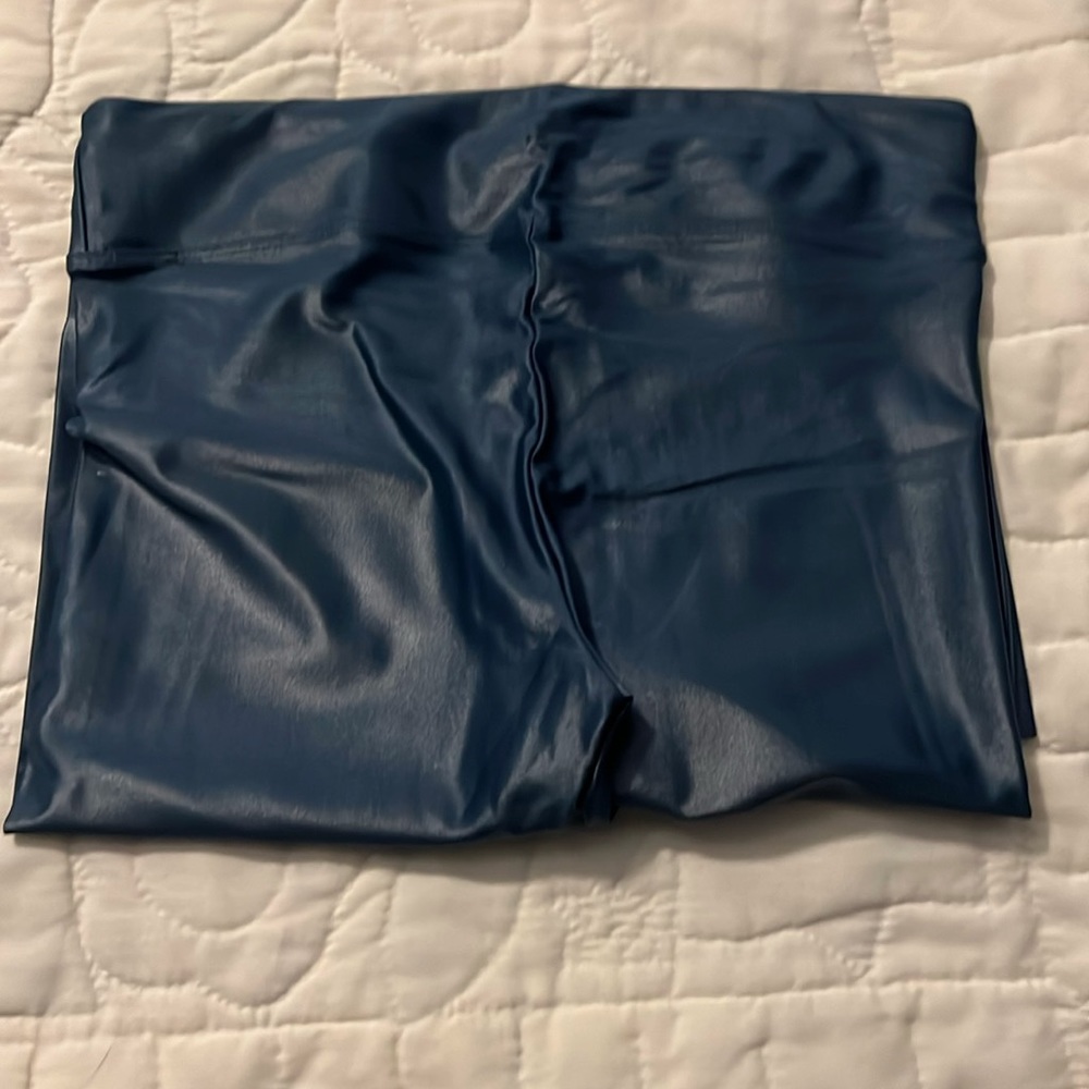 Koral Lustrous Legging - Gunmetal/Blue